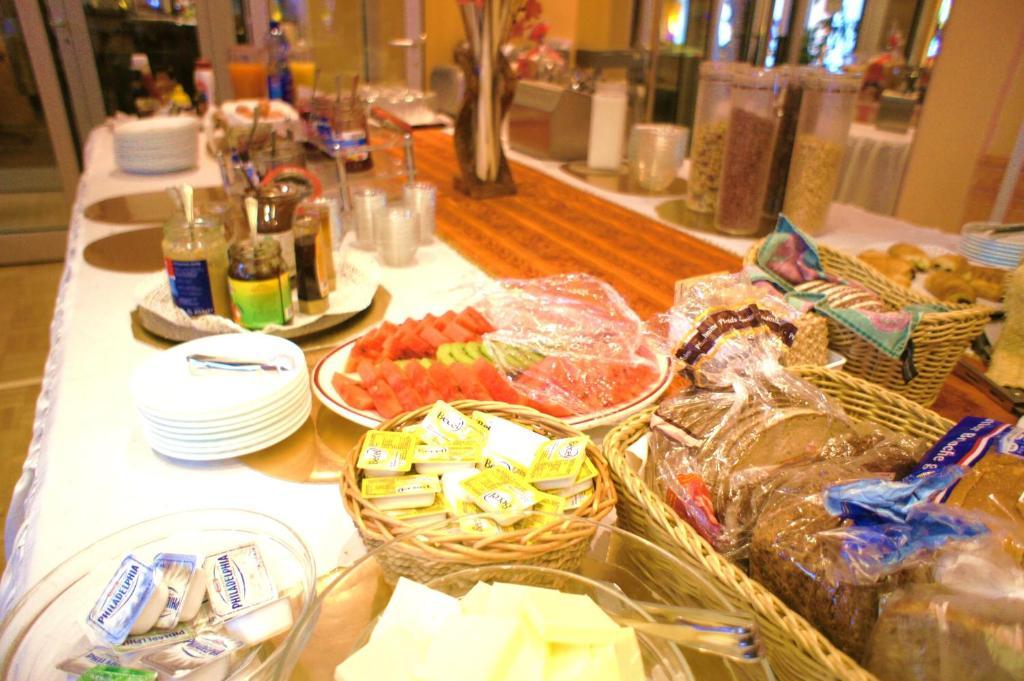 City Hotel MHG Buitenkant foto